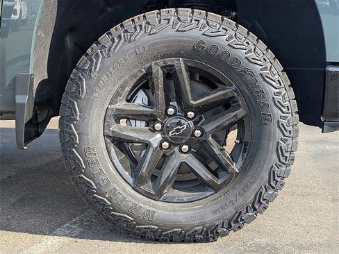 New 2026 Chevrolet Silverado 1500 Custom Trail Boss image 6