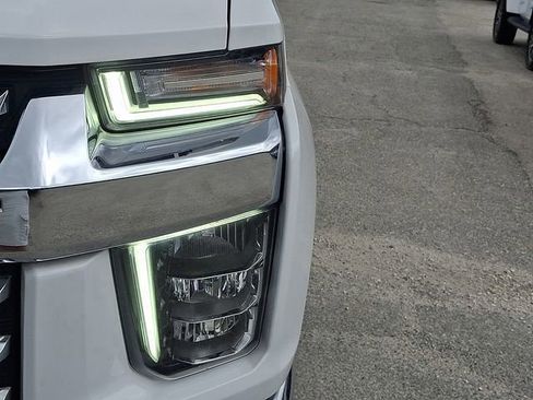 Used 2022 Chevrolet Silverado 2500 LTZ w/ LTZ Premium Package AWD/4WD image 34