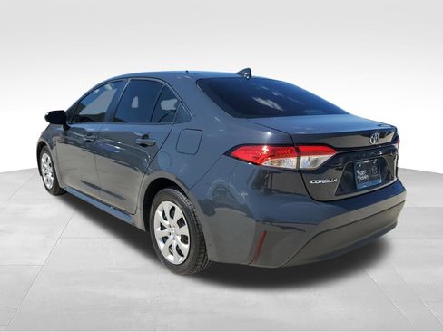 Used 2024 Toyota Corolla LE FWD image 7