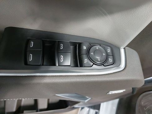 New 2026 GMC Sierra 1500 SLT w/ SLT Premium Plus Package image 27