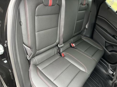 New 2026 Chevrolet Trax RS w/ Sunroof Package image 27