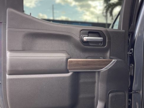 Used 2019 Chevrolet Silverado 1500 RST w/ All-Star Edition image 24