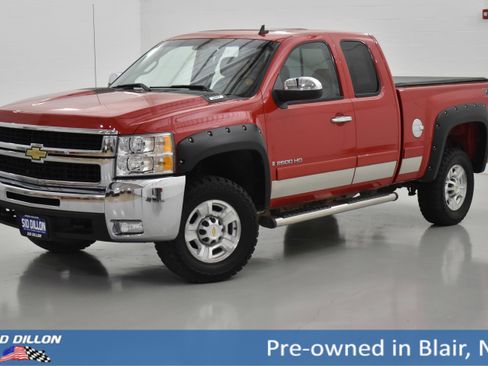 Used 2008 Chevrolet Silverado 2500 LTZ w/ Suspension Package, Off-Road image 1
