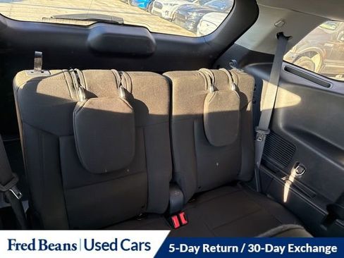 Certified 2022 Ford Explorer XLT w/ Class IV Trailer Tow Package image 16