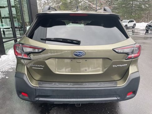 Used 2023 Subaru Outback Premium image 7