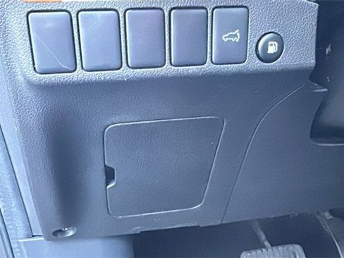 Used 2018 Mitsubishi Outlander SEL image 21