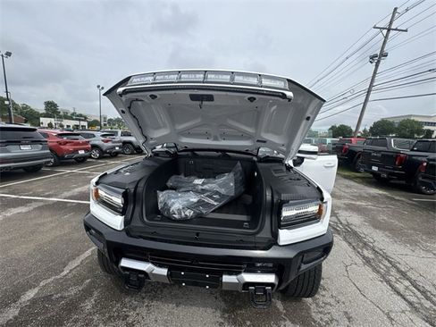 New 2025 GMC Hummer EV 2X image 25