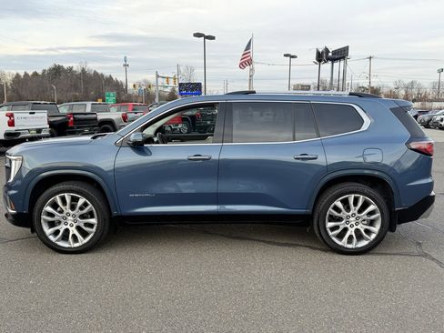 Used 2024 GMC Acadia Denali w/ Super Cruise Package image 2