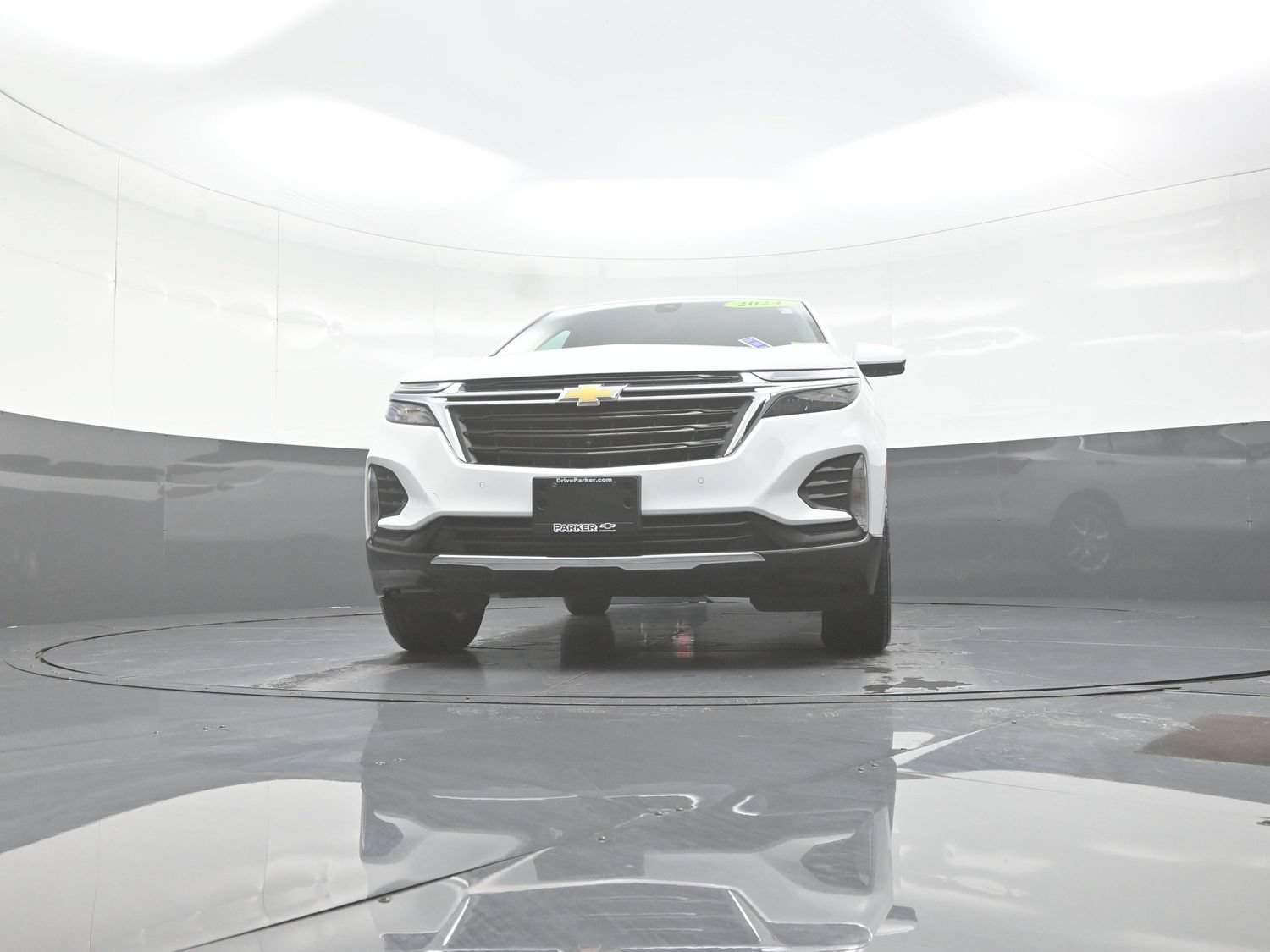 Used 2024 Chevrolet Equinox LT AWD/4WD image 10
