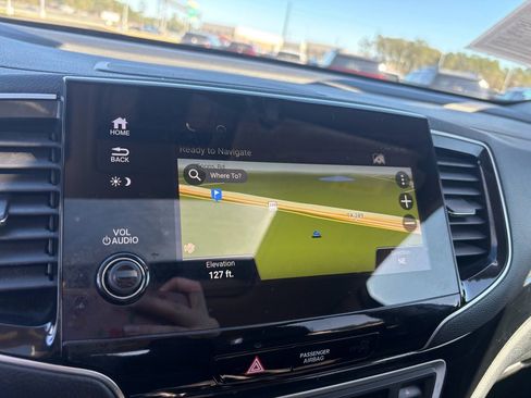 Used 2021 Honda Pilot Touring image 21