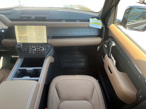 New 2026 Land Rover Defender 110 V8 image 23