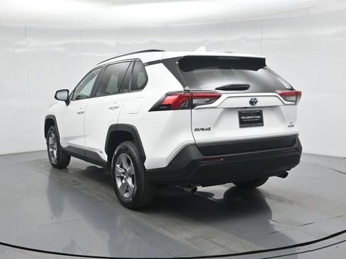 Used 2024 Toyota RAV4 LE image 27