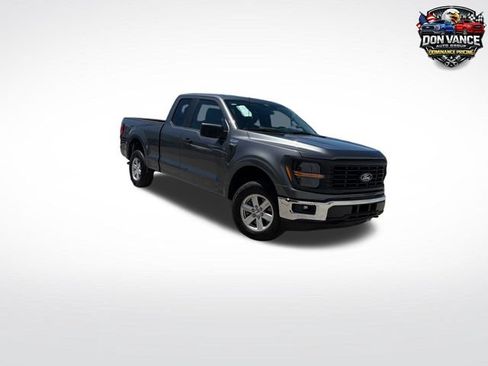 Used 2025 Ford F150 XL w/ Equipment Group 103A High AWD/4WD image 7