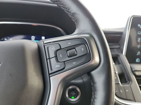 Certified 2023 Chevrolet Suburban Premier image 23
