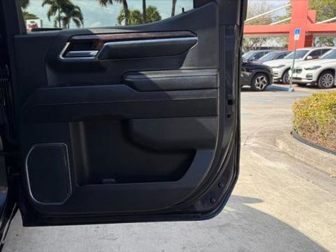 Used 2023 GMC Sierra 1500 Elevation image 16