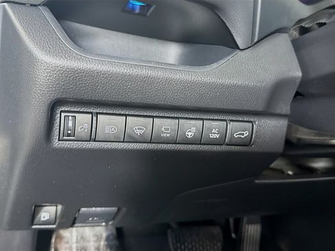 Certified 2022 Toyota RAV4 XSE w/ Premium Package AWD/4WD image 11
