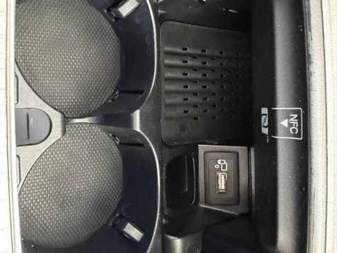 Used 2019 Mercedes-Benz E 450 4MATIC Cabriolet image 44