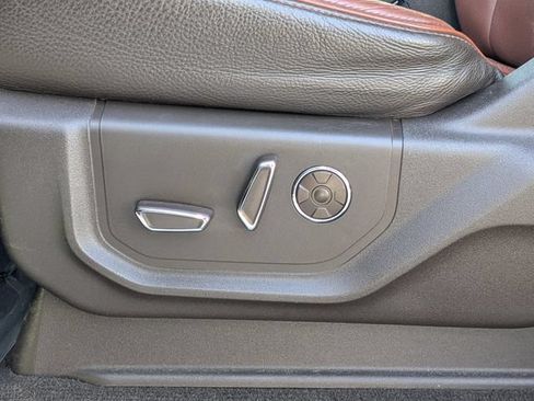 Used 2019 Ford F150 King Ranch w/ Equipment Group 601A Luxury AWD/4WD image 15