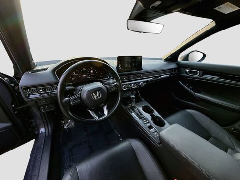 Used 2023 Honda Civic Sport Touring image 9