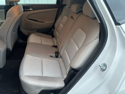 Used 2016 Hyundai Tucson SE w/ Option Group 02 image 29