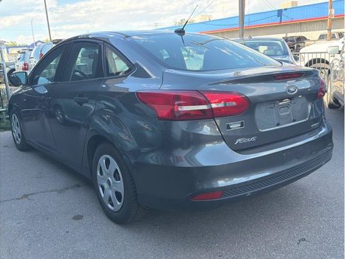 Used 2016 Ford Focus S FWD image 3