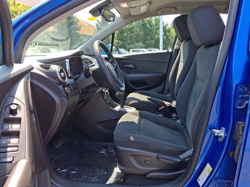 Used 2016 Chevrolet Trax LS FWD image 13