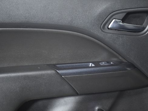 Used 2021 Chevrolet Colorado LT w/ LT Convenience Package image 23