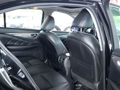 Used 2016 INFINITI Q50 3.0t Premium AWD/4WD image 32
