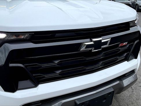 Used 2023 Chevrolet Colorado Z71 w/ Z71 Convenience Package 2 AWD/4WD image 24