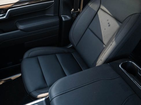 New 2026 Chevrolet Silverado 1500 RST w/ RST All Star Premium Package AWD/4WD image 24