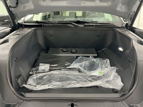 New 2026 Chevrolet Silverado EV LT image 28