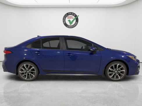 Used 2022 Toyota Corolla SE FWD image 6