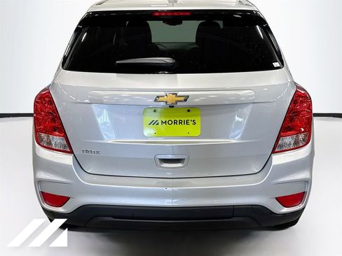 Used 2020 Chevrolet Trax LS w/ Tint and Cruise Package FWD image 6