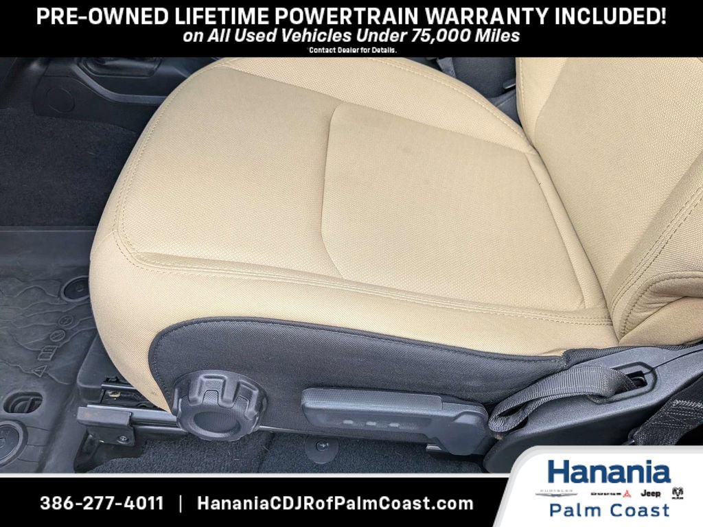 Used 2023 Jeep Wrangler Sport AWD/4WD image 19