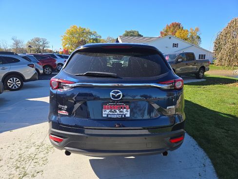 Used 2019 MAZDA CX-9 Touring w/ Touring Premium Package image 5