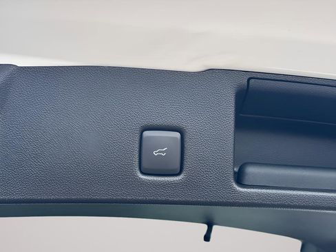 New 2026 Ford Escape ST-Line w/ Tech Pack #1 image 39