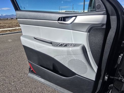 Used 2022 Hyundai Palisade SE image 17