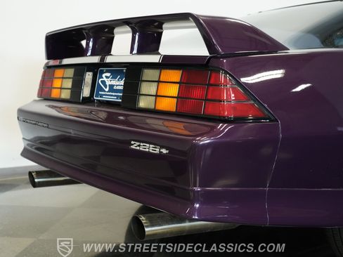 Used 1992 Chevrolet Camaro Z28 image 29