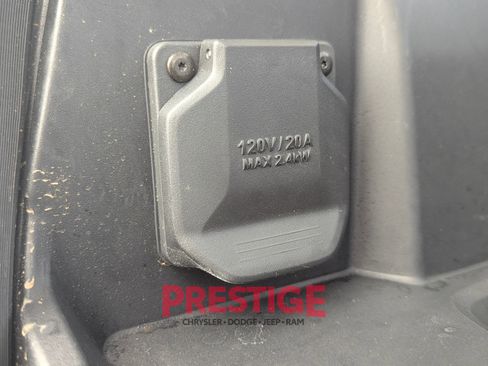 Used 2024 Chevrolet Silverado EV W/T AWD/4WD image 7