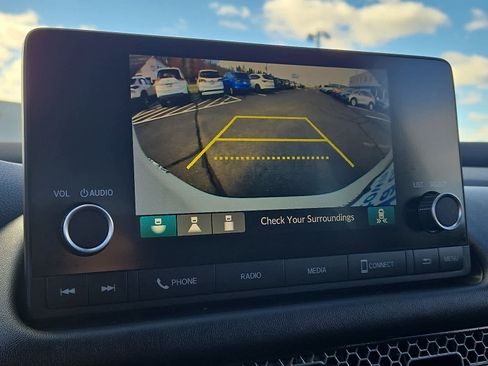 Certified 2025 Honda HR-V Sport image 19