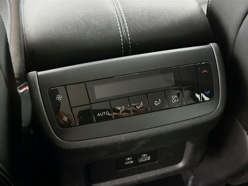 Used 2023 Nissan Pathfinder SL w/ Cargo Package FWD image 27