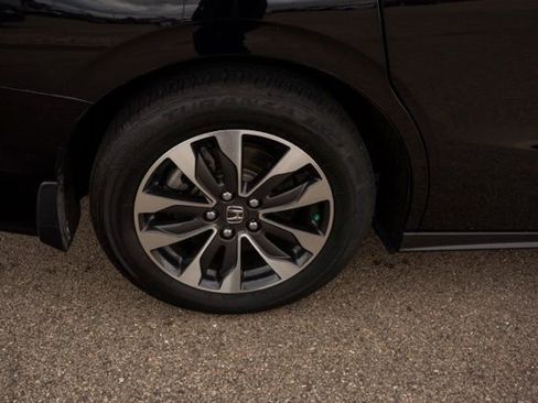 Used 2024 Honda Odyssey EX-L image 10