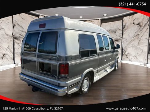 Used 2003 Ford E-150 and Econoline 150 Commercial Van 3D image 7