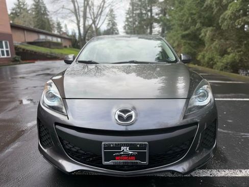Used 2012 MAZDA MAZDA3 i Grand Touring w/ Tech Pkg image 2