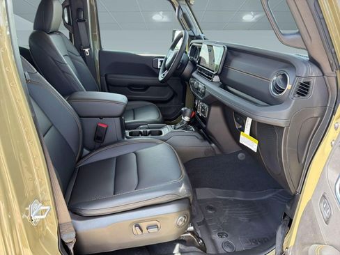 New 2026 Jeep Gladiator Sport AWD/4WD image 29