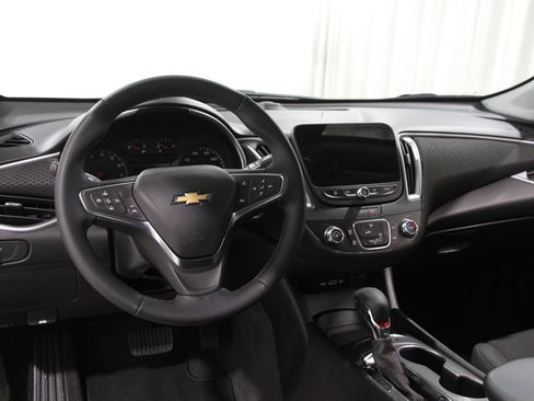 Certified 2024 Chevrolet Malibu RS image 6