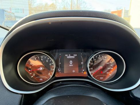 Used 2020 Jeep Compass Sport w/ Cold Weather Group image 16