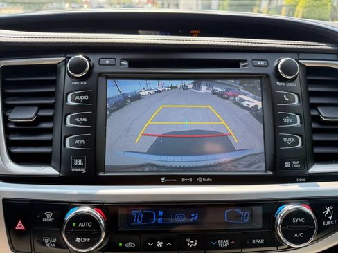 Used 2017 Toyota Highlander Limited w/ Protection Package #3 AWD/4WD image 20