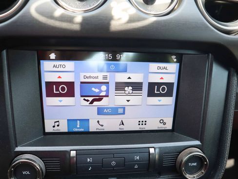 Used 2017 Ford Mustang Shelby GT350 w/ Electronics Package RWD image 30