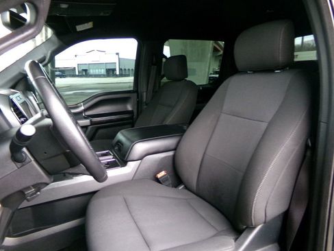 Used 2018 Ford F150 XLT w/ Equipment Group 302A Luxury image 9